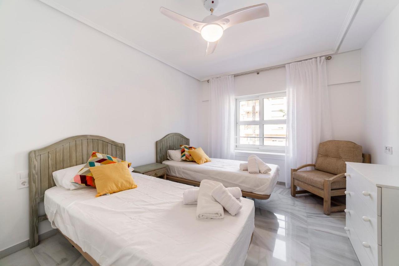 Apartamento Faro 2 Roquetas de Mar Buitenkant foto